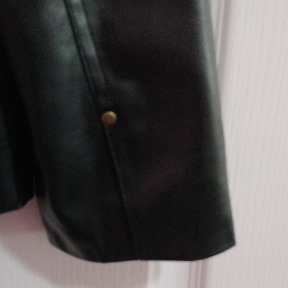 MM Essentials By Marc Jacobs - Picture 4 of 5